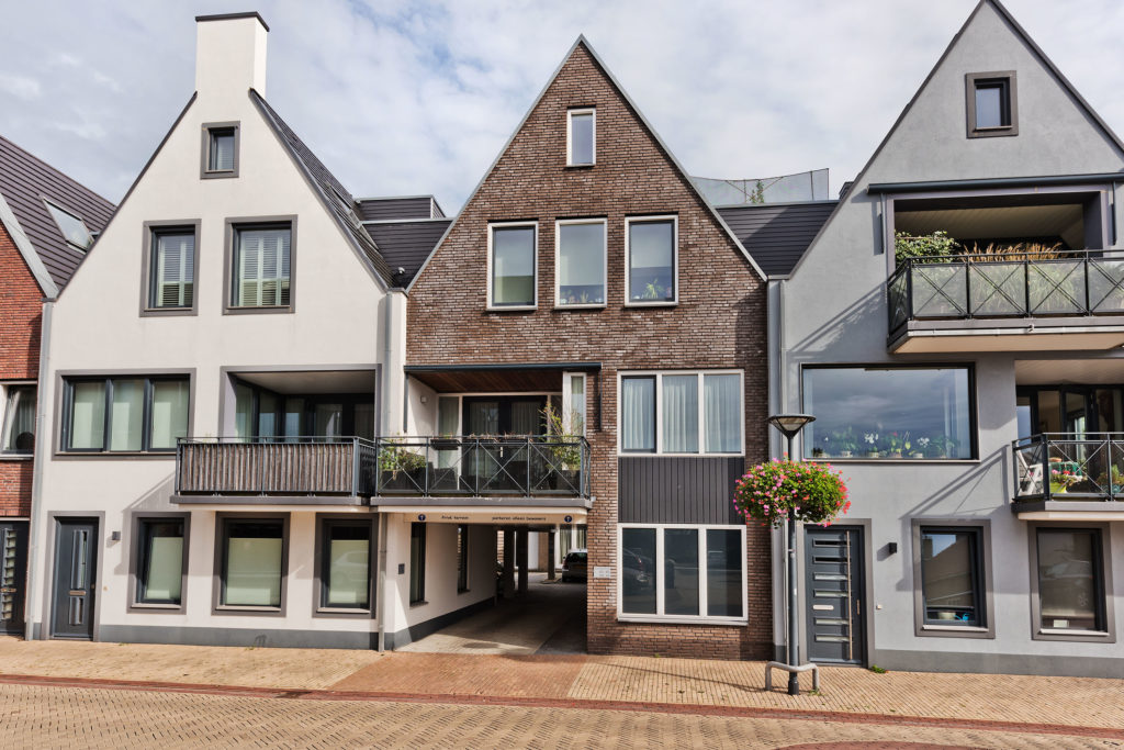 appartementengebouw aalsmeer grundelweg balkons